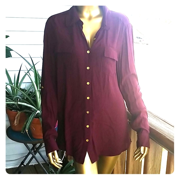 ANTONIO MELANI Tops - Antonio Melani relaxed buttoned blouse